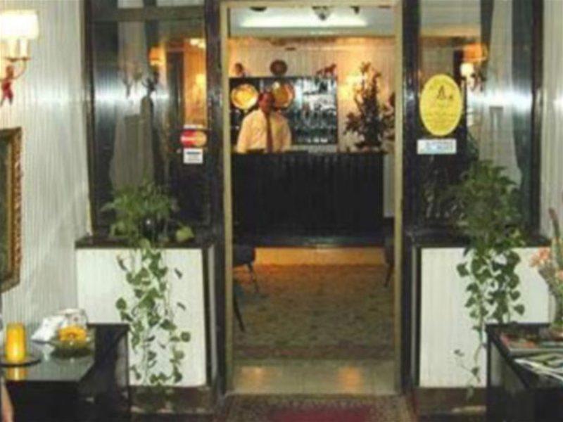 Longchamps L Zamalek L Boutique Hotel With Breakfast Giza Ngoại thất bức ảnh